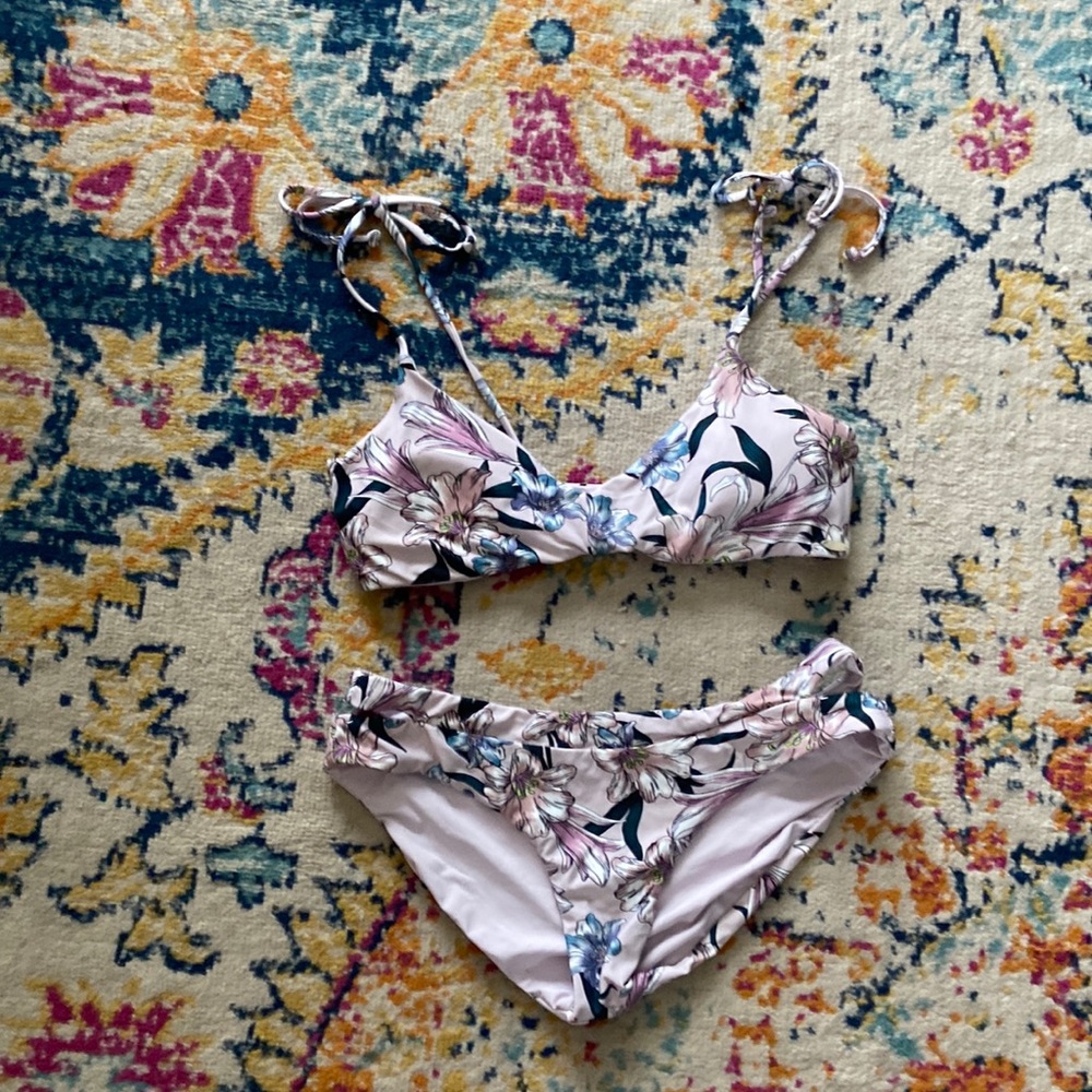 O’Neil swim suit